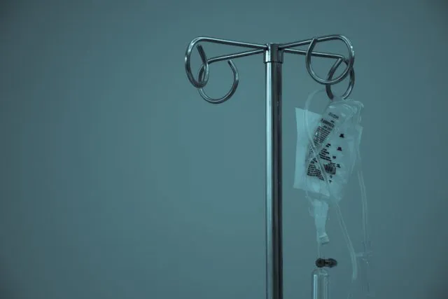 Kiedy można zafarbować włosy po radioterapii głowy